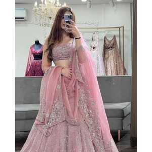 Vêtements de mariage de créateur Belle Lehenga Choli avec Dupatta pour la fête - Product Image 6