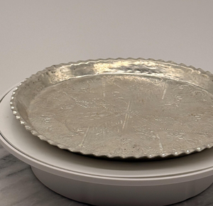 Best Selling Aluminium Metal Serving Plate Indian Embossed Design Centerprice Round Shape Charger Plate Hammered Engrave Plate - Product Image 2