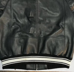 Veste d'hiver pour homme en cuir véritable de couleur unie, style streetwear, avec poches zippées sur le devant, tissu en toile imperméable et écologique - Product Image 6