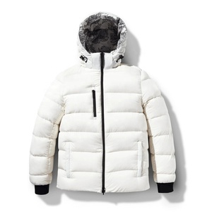 Chaqueta Acolchada Reversible para Hombre, Elegante, con Cuello Alto, Delgada, Impermeable, Negra, con Logotipo Personalizado OEM - Product Image 4
