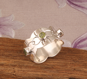 Wholesale Handcrafted August Birthstone <b>Peridot</b> 925 Silver Stackable <b>Ring</b> for Women Trendy Bohemian <b>Peridot</b> Finger <b>Ring</b> - Product Image 6