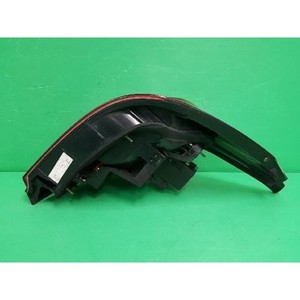 ไฟท้ายขวาด้านนอก สำหรับรถ BMW ซีรี่ส์ 5 รุ่น E60, E61 ปี 2003-2007 มือสอง ของแท้ OEM รหัส 6910768 - Product Image 4