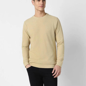 Sweat-shirt surdimensionné en coton imprimé et brodé, style streetwear, fabriqué au Pakistan - Product Image 1