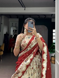 Impresionante Lehenga Choli Tradicional India con Estampado de Lámina Dorada para Bodas y Fiestas, Ropa Elegante para Mujer - Product Image 6