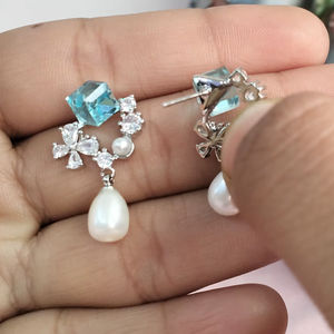 Boucles d'oreilles pendantes en perles d'eau douce, bijoux pour femmes, fournisseur en gros - Product Image 2
