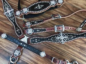 2026 Conjunto de Arreos para Caballo de Alta Calidad, Hecho a Mano, 100% Cuero Vacuno, Estilo Western, Transpirable, Pintado a Mano, con Cabezada y Pechopetral, Personalizado - Product Image 3