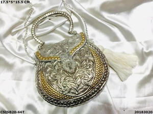 Pochette en laiton faite à la main Design unique pour robe de mariée et de soirée Style de mode par artisanat de luxe au prix de gros - Product Image 2