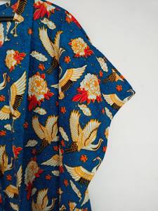 ชุดเดรสผ้าฝ้ายพิมพ์ลายดอกไม้สไตล์คาฟตัน งานแฮนด์เมดจากอินเดีย เสื้อคลุมกิโมโนน้ำหนักเบา สไตล์โบฮีเมียน เหมาะสำหรับใส่ไปเที่ยวพักผ่อน - Product Image 5