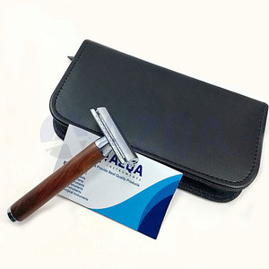 Maquinilla de afeitar de seguridad de doble filo con mango de madera y acero inoxidable, herramienta de afeitado con agarre ergonómico para barbería y cuidado personal - Product Image 3