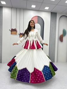 LAHENGA KEDIYU (CHOLI) PURE COTTON INNER <b>MICRO</b> COTTON WITH LACE WORK SUIT - Product Image 2