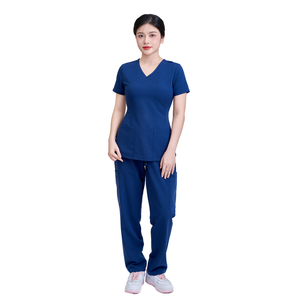 PRIX USINE Ensemble d'uniformes médicaux en PE/Rayonne à marque privée, design imprimé tendance pour infirmières, blouse de laboratoire pour médecins - Uniforme FMF - Product Image 1