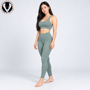 Ensemble de yoga durable pour femmes, tissu extensible, construction confortable pour le yoga, la remise en forme, l'exercice, la course à pied et l'entraînement - Product Image 6