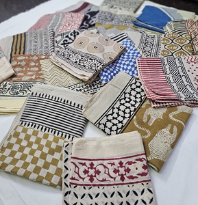 Paréo Sarong en Coton Fait Main Imprimé Bagaru, Vêtement de Plage Bohème, Vente en Gros, Cache-Maillot de Bain Bohème Multi-Designs à Impression au Bloc - Product Image 3