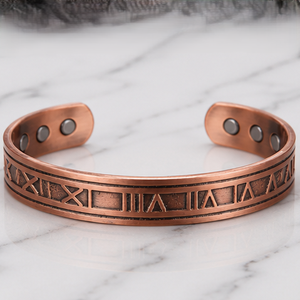 Brazalete Terapéutico Magnético Abierto de Cobre Puro con Números Romanos Grabados, Joyería Metálica Exquisita - Product Image 3