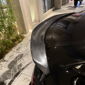 <span class=keywords><strong>Aileron</strong></span> de coffre arrière en fibre de carbone style V pour Tesla Model Y 2021-2024 - Product Image 3