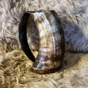 Mug en corne naturelle artisanale, style rustique viking, pour bière, café, cadeau traditionnel pour bar. - Product Image 1
