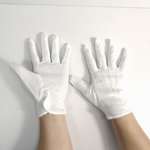 Guantes de Regalia Masónica de Alta Calidad, Blancos, Lisos, Bordados, de Poliéster, para Ceremonias y Marchas, con Puño Antideslizante - Product Image 3