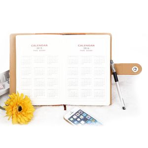 Quaderno Promozionale con Copertina in Pelle PU, Calendario, Mappa del Mondo e Nastro in Seta - Product Image 5