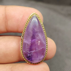 Pendentif en laiton rainuré en améthyste 100 % naturelle, vente en gros, lot de macramé en améthyste rainurée de haute qualité pour accessoires de mode - Product Image 1