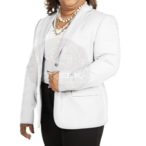 Chaqueta Blazer Bordada Personalizada de la Hermandad Griega Zeta Phi Beta para Mujer |   Blazer Bordado Personalizado para Mujer de la Hermandad ZPB con Botones - Product Image 2