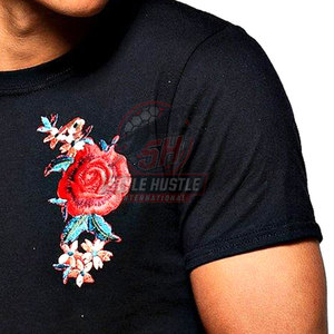 T-shirts brodés de couleur unie de haute qualité, coupe ajustée, avec logo personnalisé - Product Image 4