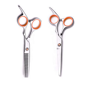 Tijeras de Barbero Profesionales KAAMIR INSTRUMENTS, Hojas de Acero Inoxidable VG10 Afiladas, Mango Mediano Ligero, 32 Dientes - Product Image 5