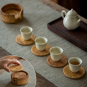 Sous-verres et sets de table en rotin résistants à la chaleur pour service à thé - Product Image 1
