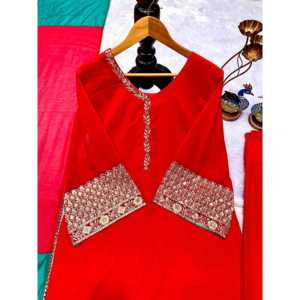 Conjunto de Top y Pantalón Rojo Hermoso de Moda Valam para Mujer y Dupatta de Diseñador para Fiestas, Ocasiones Formales e Informales - Product Image 4