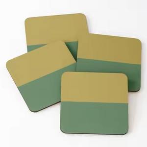 Juego de posavasos de madera con adhesivos decorativos de esmalte para bebidas. - Product Image 3