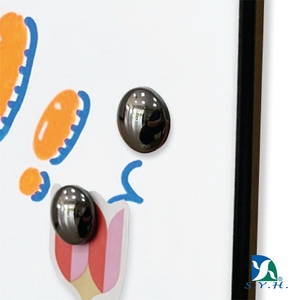 Pizarra Magnética Decorativa con Diseño de Jirafa y Diseño Gráfico Personalizado - Product Image 5