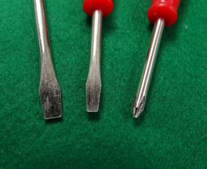 Ensemble de tournevis DK-428 3 pièces |   Jeu de tournevis à lame en acier avec poignée rouge, kit d'outils ménagers, 3 pièces - Product Image 4