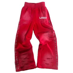 Pantalones de chándal de pierna recta lavados desgastados gruesos con adornos de diamantes de imitación personalizados OEM ODM, pantalones de chándal teñidos lisos - Product Image 1