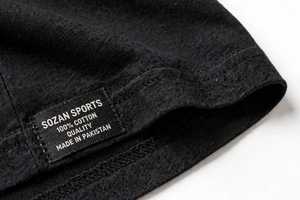 เสื้อยืดคอกลมแขนสั้นสีดำ ผ้าฝ้ายถักนุ่ม 100% ทรงปกติ สไตล์ลำลอง พิมพ์ลายตัวอักษรด้านหน้า - Product Image 4