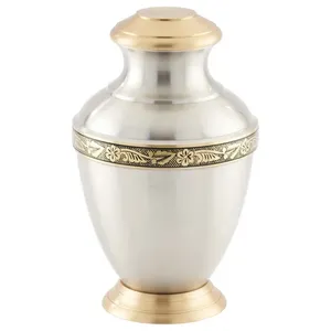 Urne en laiton élégante pour commémorer les êtres chers avec gravure personnalisée et design vintage intemporel par Axiom Home Accents - Product Image 1