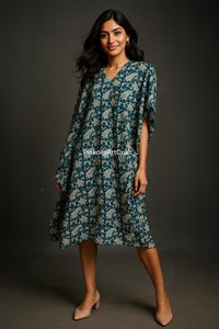Vestido Kaftan de Algodón Transpirable Ecológico con Estampado Artesanal en Azul Índigo para Mujer, Ropa de Verano Tradicional de Jaipur con Diseño Floral - Product Image 4