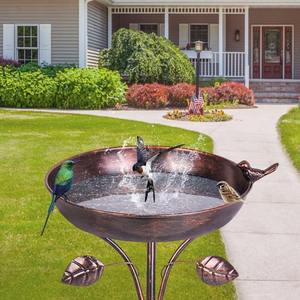 Bain d'oiseaux en fer avec accents de feuilles, ornement de jardin extérieur, style traditionnel, finition cuivre antique, autoportant - Product Image 6