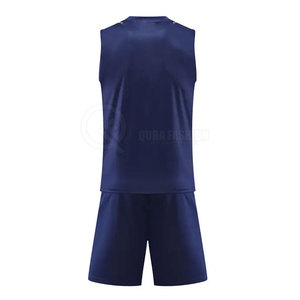 Uniforme de volley-ball professionnel fabriqué avec un tissu léger et respirant pour un confort maximal et parfait pour les activités sportives - Product Image 1