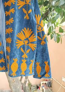 Chaqueta Suzani de Terciopelo Hecha a Mano: Abrigo Boho con Bordado Indio - Product Image 6