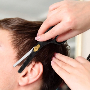 Ciseaux de coiffure professionnels Harbor Industry à revêtement noir pour la coupe des cheveux, ciseaux de salon, étui en cuir - Product Image 4