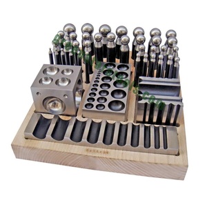 Juego de bloques de punzonado Doming de 40 piezas, herramientas de joyería de acero para conformado y abocardado con soporte de madera GS619 - Product Image 1