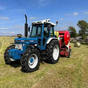 Tracteur Ford 2 roues motrices 50 CV entièrement restauré pour l'agriculture, l'aménagement paysager et les tâches utilitaires quotidiennes avec boîte de vitesses robuste - Product Image 1