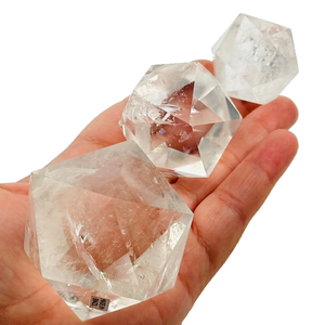 Cristales de icosaedro transparentes de alta calidad, cubos de whisky de piedra tallada, piedra natural de reiki, piedra de cristal curativa, mayorista de piedras preciosas - Product Image 3