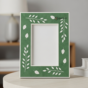 Cadre photo de luxe en os vert incrusté, fait main, décoratif - Product Image 1