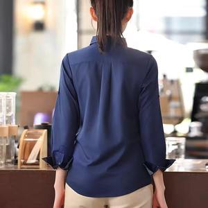 เสื้อเชิ้ตแขนยาวพิมพ์โลโก้ตามสั่ง สำหรับพนักงานโรงแรม ร้านอาหาร พนักงานเสิร์ฟ พนักงานครัว ชุดยูนิฟอร์มพนักงานบริการ รับผลิตตามแบบ (OEM) ขายส่ง - Product Image 6