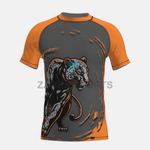 Camiseta de compresión de manga corta para hombre, Rashguard de MMA elástico con logo frontal personalizado, Top de entrenamiento BJJ, Ropa de gimnasio - Product Image 1