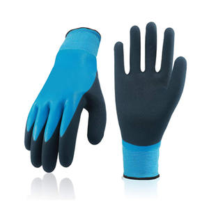 Guantes de trabajo recubiertos de nitrilo para construcción y taller, con agarre y comodidad para trabajadores que manipulan herramientas o materiales, con puño azul. - Product Image 1