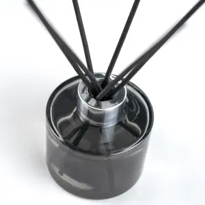 Difusor de Aroma de Larga Duración con Aroma a Hierba Limón, Sin Alcohol ni Parabenos, Cilindro de Vidrio de 100 ml con 6 Varillas - Product Image 5