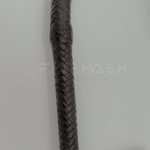 Fouet en cuir durable de qualité supérieure, cuir véritable, prise ferme, design flexible, parfait pour l'entraînement en extérieur - Product Image 4