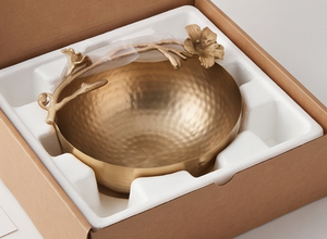 Bol décoratif en métal fait main avec poignée en forme de fleur, pièce maîtresse unique pour table à manger, accent moderne pour la maison et le salon - Product Image 5