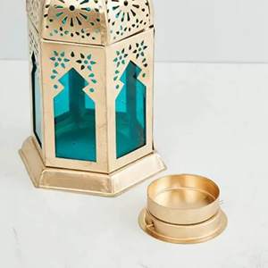 Lanterne en fer marocaine avec support pour bougie T-Light, lanterne suspendue décorative de collection antique pour la décoration de la maison - Product Image 4